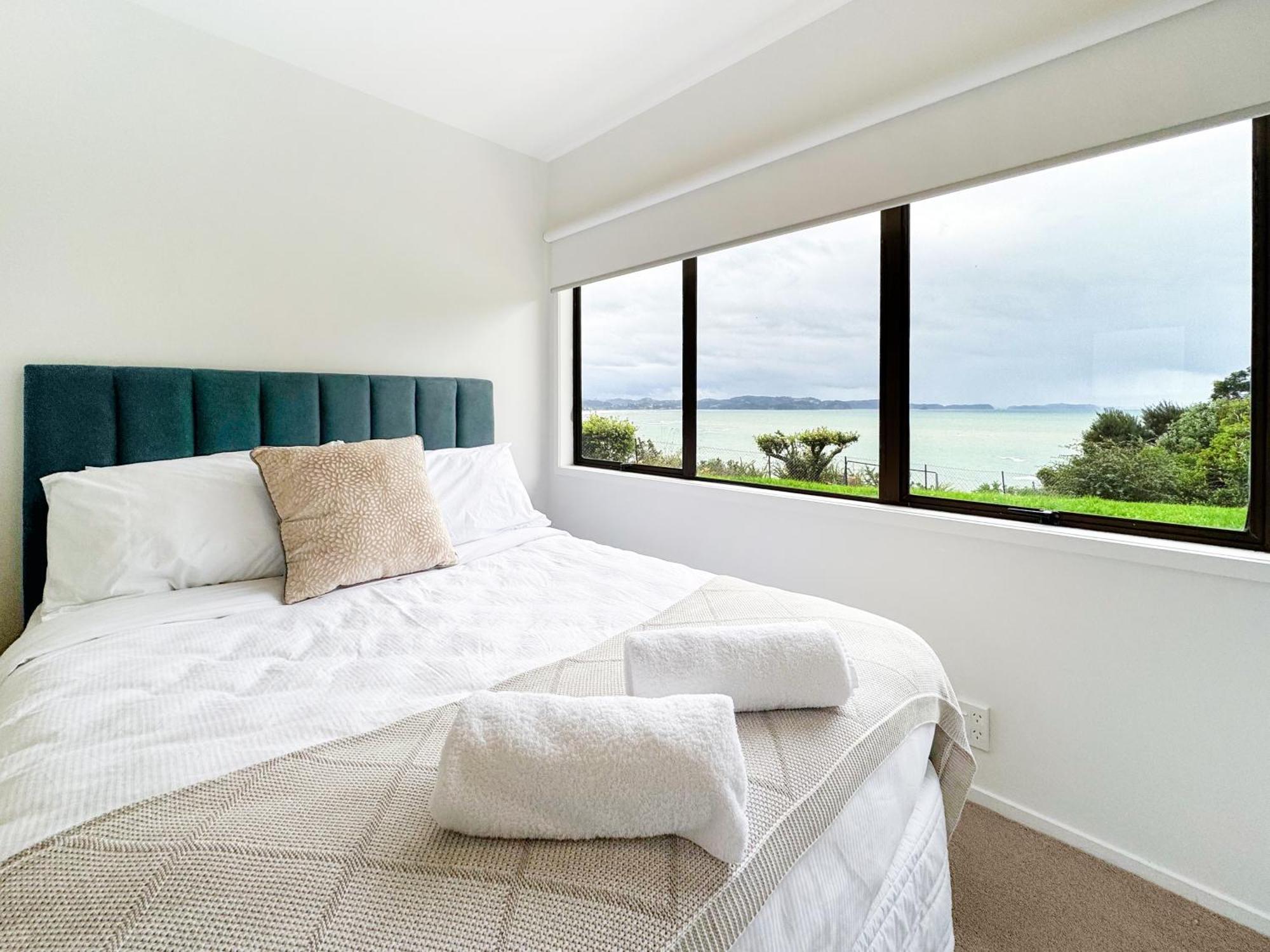 Private Paradise With Sea Views Apartment Whangaparaoa Exterior foto